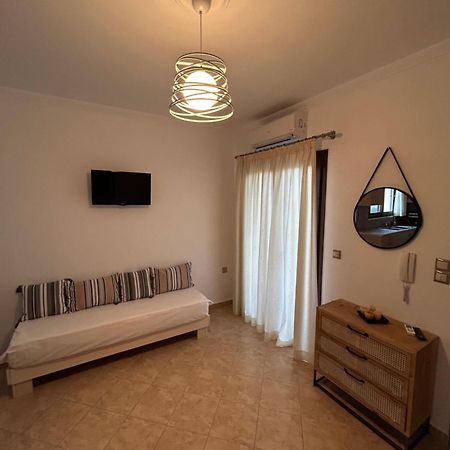 Aria Apartments Apolpaina Exterior photo