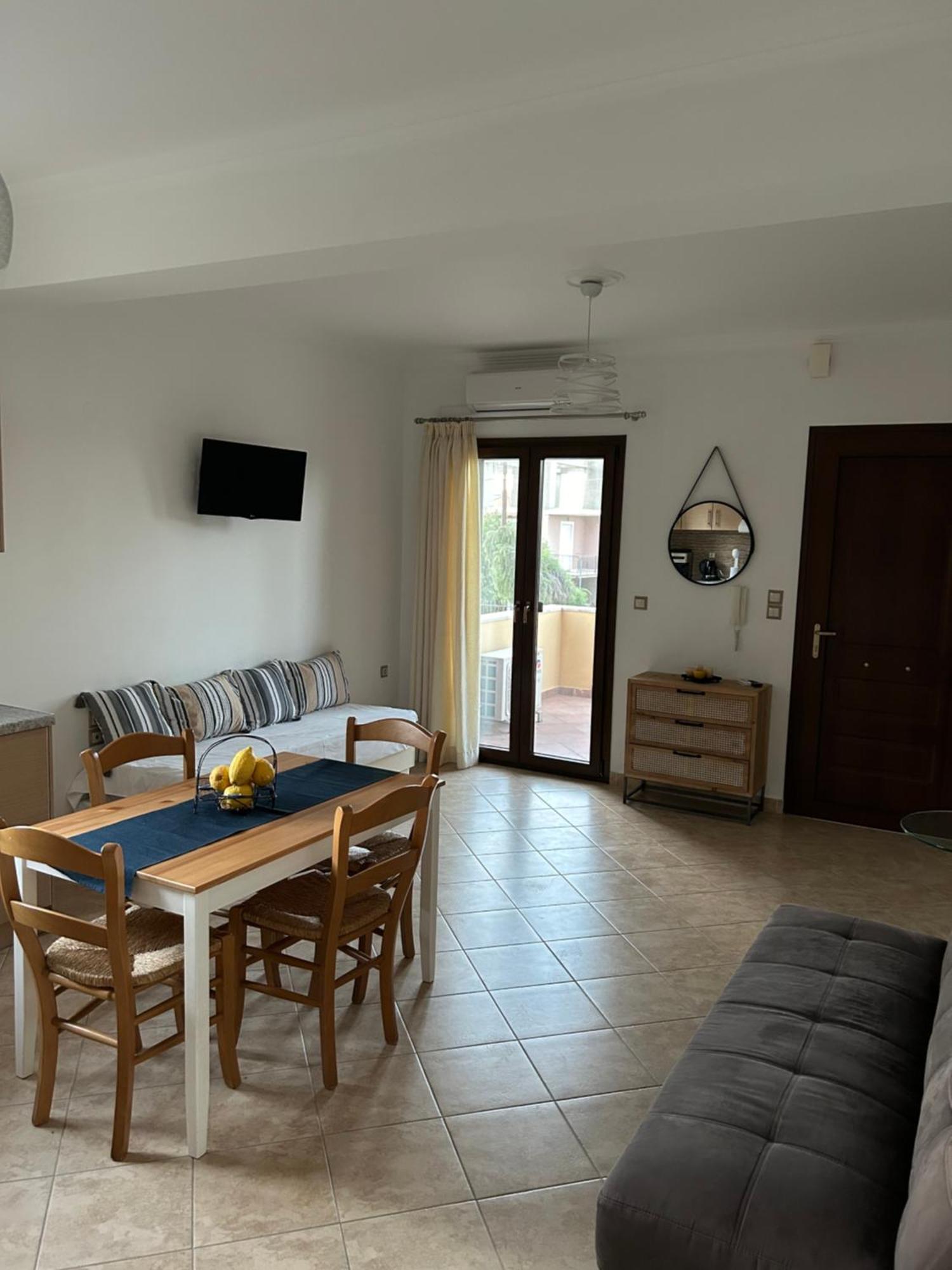Aria Apartments Apolpaina Exterior photo